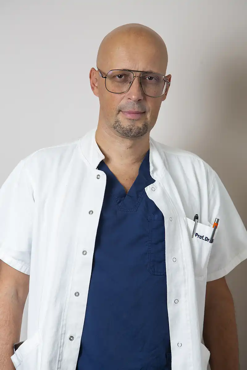 Profesor dr Nikola Ilić